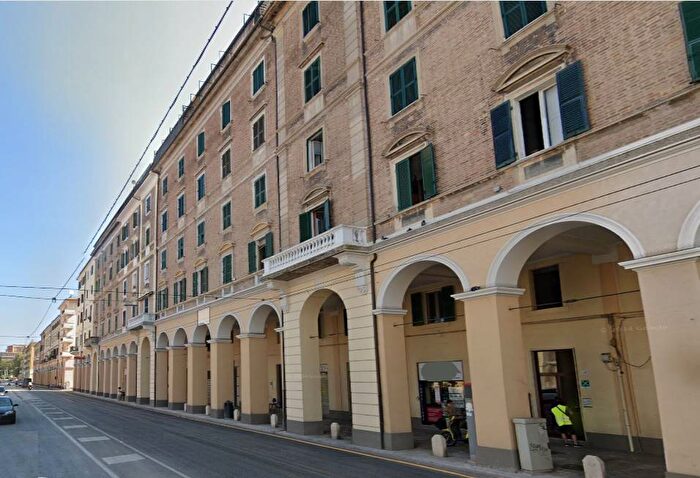 Appartamento bilocale in vendita in Via Guglielmo Marconi, Archi, Ancona