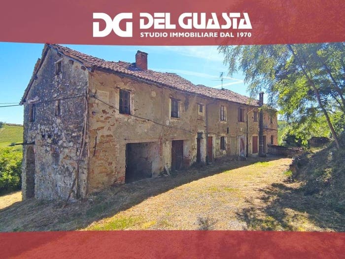 Casa con 6 locali in vendita in Strada Costalunga, Lerma