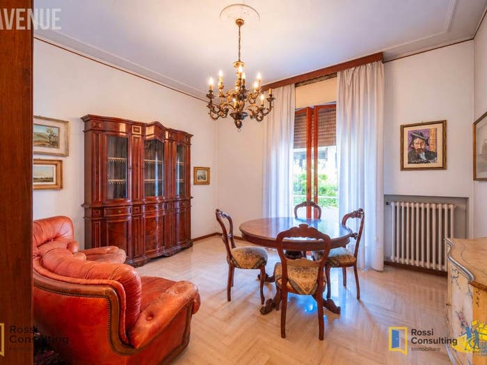 Appartamento quadrilocale in vendita in Via Cuneo, San Leonardo, Parma