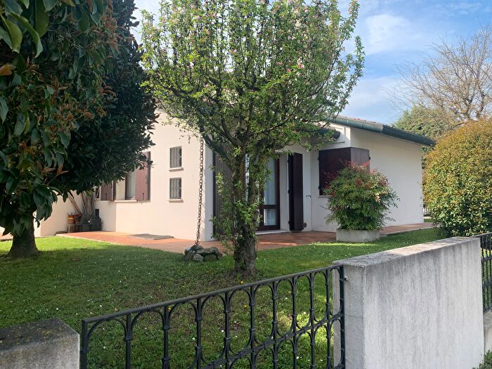 Casa con 6 locali in vendita in Mogliano Veneto