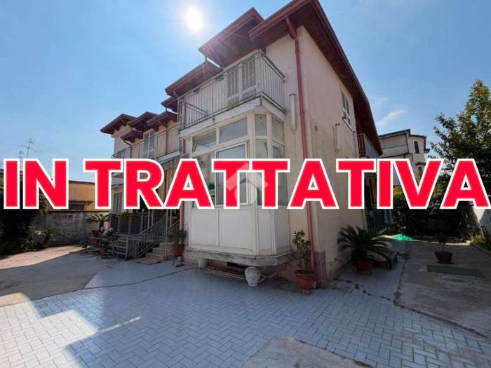 Casa trilocale in vendita in VIA GIUSEPPE MARRAZZO, Casandrino