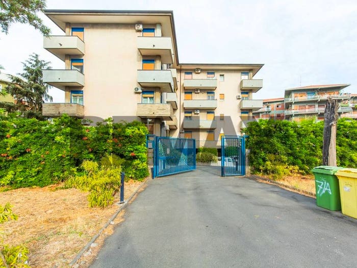 Appartamento con 5 locali in vendita in Viale Tirreno, San Nullo Sebastiano Catania, Catania