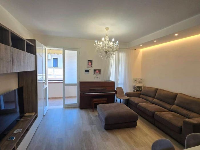 Appartamento trilocale in vendita in Via Novara, BellariaIgea Marina