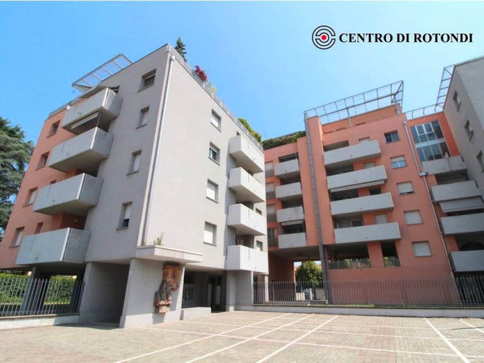 Appartamento bilocale in vendita in Via Maggio, San Martino, Legnano