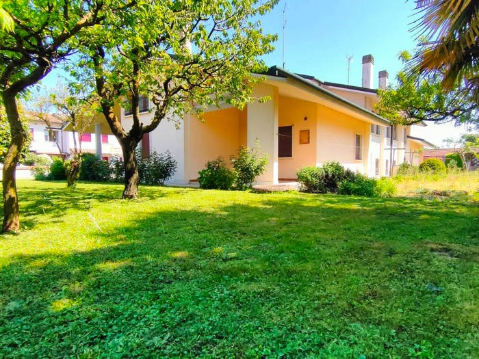 Casa con 5 locali in vendita in Centro, Trebaseleghe