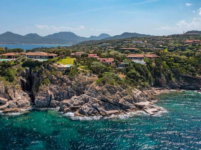 Casa quadrilocale in vendita in Strada Punta Lada, Porto Rotondo, Olbia