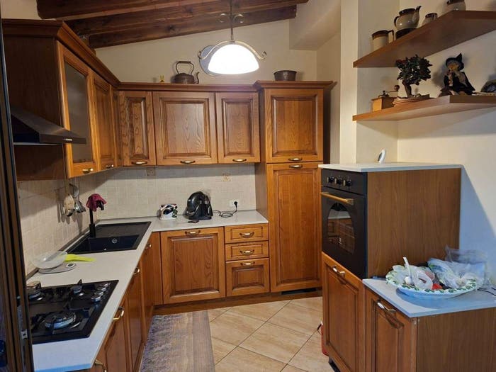 Casa con 6 locali in vendita in Via Perugia, Via Marco Perennio, Arezzo