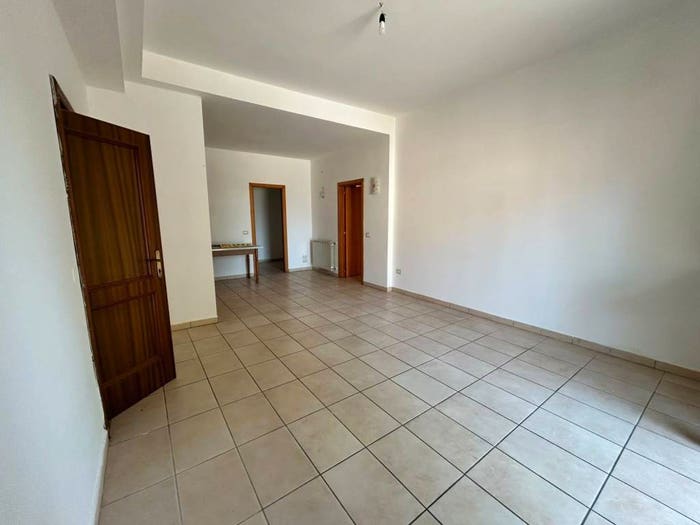 Appartamento trilocale in vendita in Contrada Caldari Stazione, Ortona