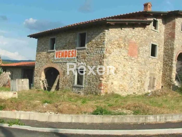 Casa con 6 locali in vendita in Via Coccaia, Centro, Bibbiena