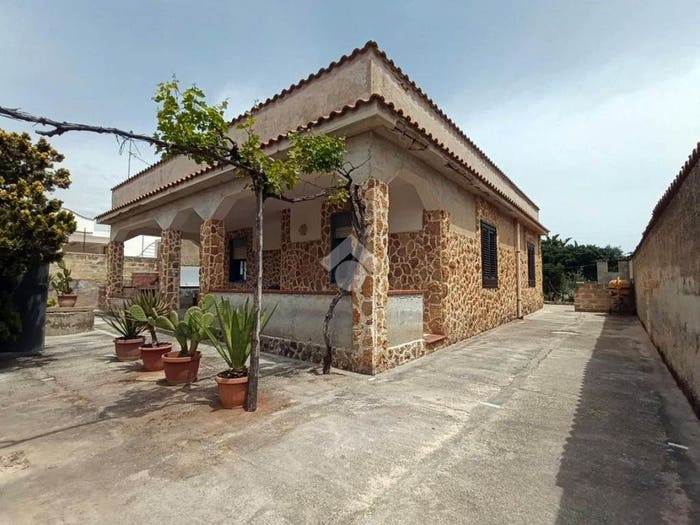 Casa quadrilocale in vendita in Via, Triscina, Castelvetrano