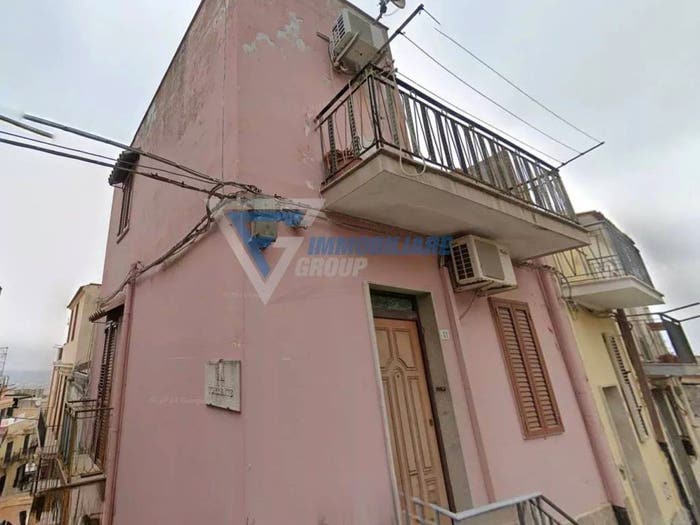 Casa trilocale in vendita in VIA TORRENTE, Centro, Melilli