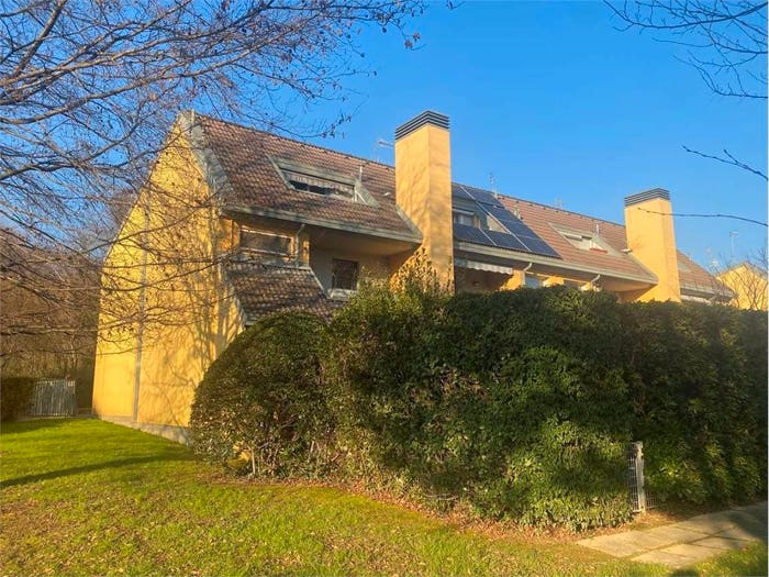 Casa con 6 locali in vendita in Gromlongo, Palazzago