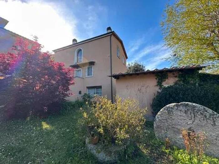 Casa con 6 locali in vendita in Via Selvapiana, Crespina e Lorenzana