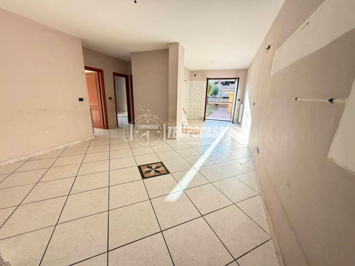 Appartamento trilocale in vendita in Via Oasi Sacro Cuore, Giardini Oasi Sacro Cuore, Giugliano in Campania