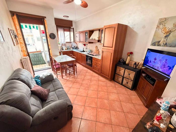 Appartamento bilocale in vendita in Via Santorre Santarosa, Nichelino