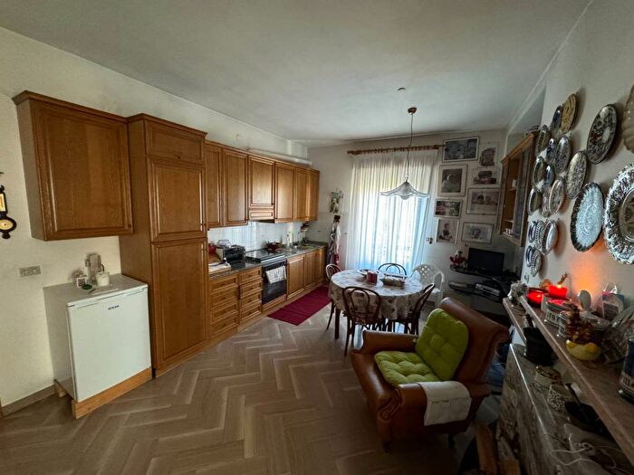 Appartamento con 6 locali in vendita in Via Domenico Collina, Porto San Giorgio