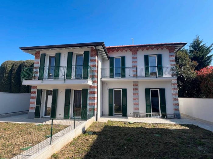 Casa quadrilocale in vendita in Centro, Merate