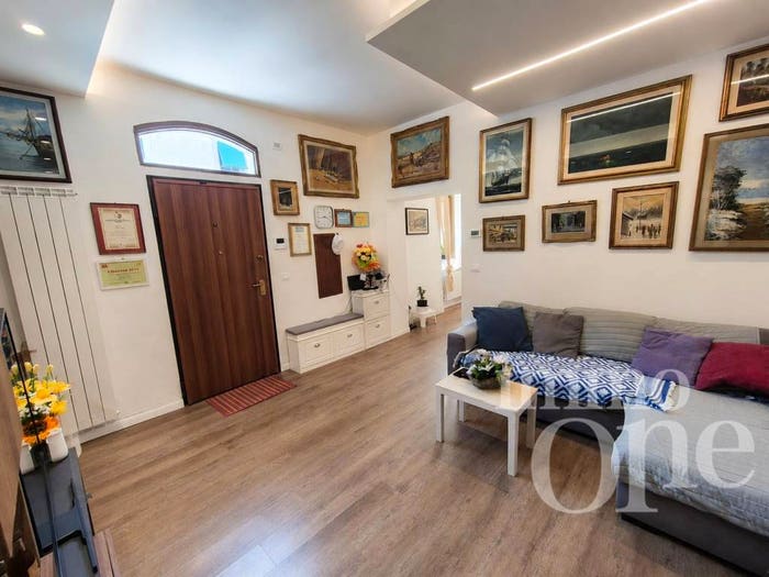 Appartamento quadrilocale in vendita in Via Martellini, Corea, Livorno
