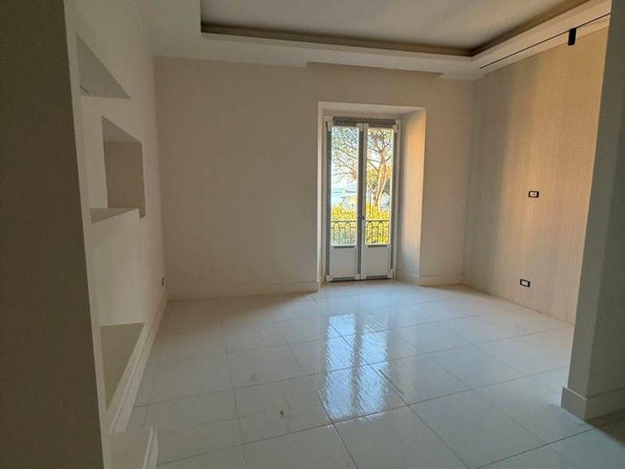 Appartamento bilocale in vendita in Via Tullia, Centro, Formia
