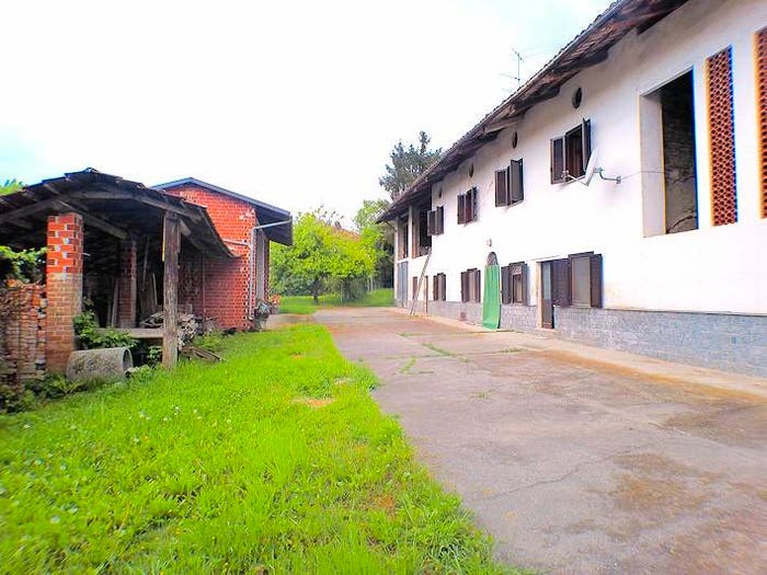 Casa con 5 locali in vendita in Via Romagnoli, Vallegioliti, Villamiroglio