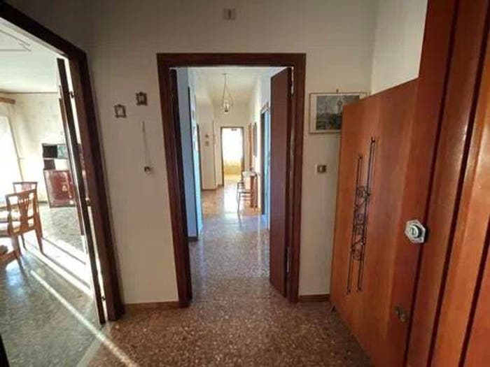 Appartamento quadrilocale in vendita in Via Delle Mura No Number, Centro, Valentano