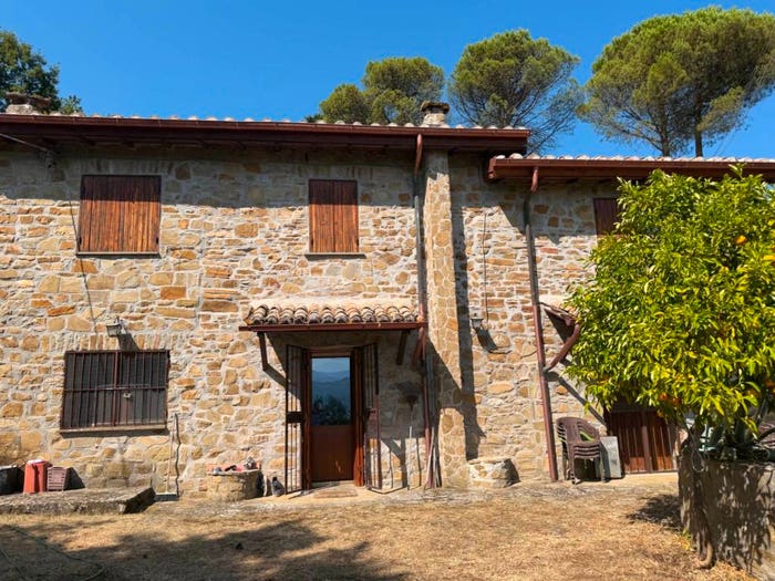 Casa quadrilocale in vendita in Empolitana, San Vito Romano