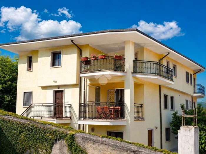 Appartamento trilocale in vendita in Strada statale bis, Bellavista Pianola, L'Aquila