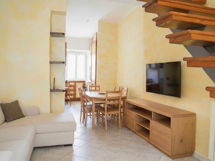 Casa trilocale in vendita in Via della Trinità, Centro, Alatri