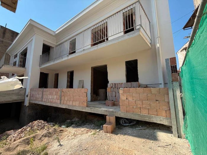 Appartamento quadrilocale in vendita in Via Michele Camusso, Ercole, Caserta