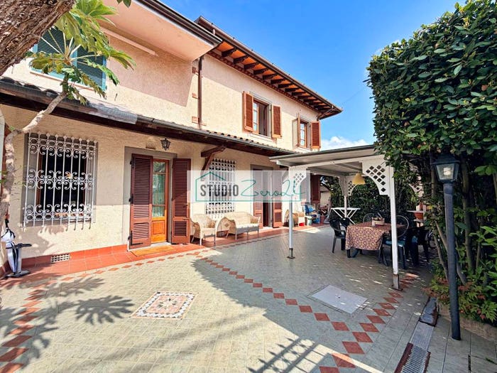Casa con 5 locali in vendita in Centro, Forte dei Marmi