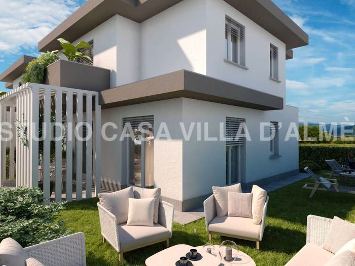 Casa quadrilocale in vendita in Via Michelangelo, Centro, Chiuduno