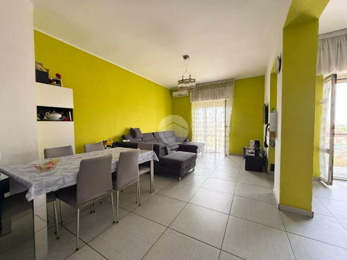 Appartamento quadrilocale in vendita in Cupa della Vedova, Secondigliano, Napoli