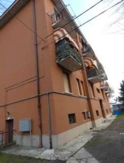 Appartamento quadrilocale in vendita in Via nonantolana, Crocetta, Modena
