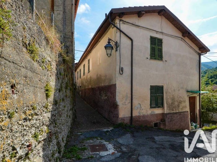 Casa con 6 locali in vendita in Borgata Ponte, Ponte, Murialdo
