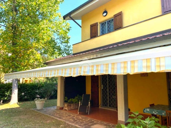 Casa con 5 locali in vendita in Via San Donato, Granarolo Dell'Emilia E Via Dagol, Granarolo dell'Emilia