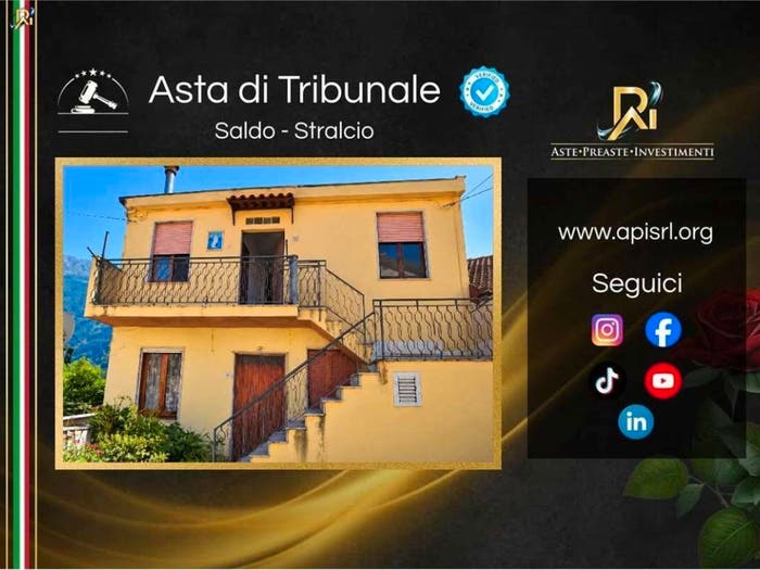 Appartamento quadrilocale in vendita in Via Corace, Centro, Gimigliano