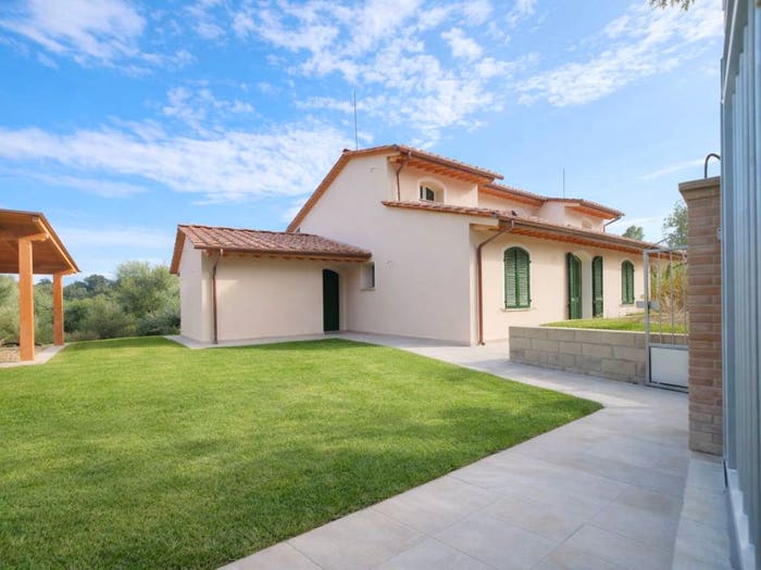 Casa con 5 locali in vendita in Montopoli in Val d'Arno