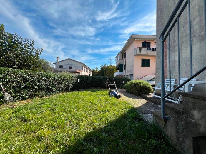 Appartamento quadrilocale in vendita in Viale Vittorio Veneto, Centro, Bientina