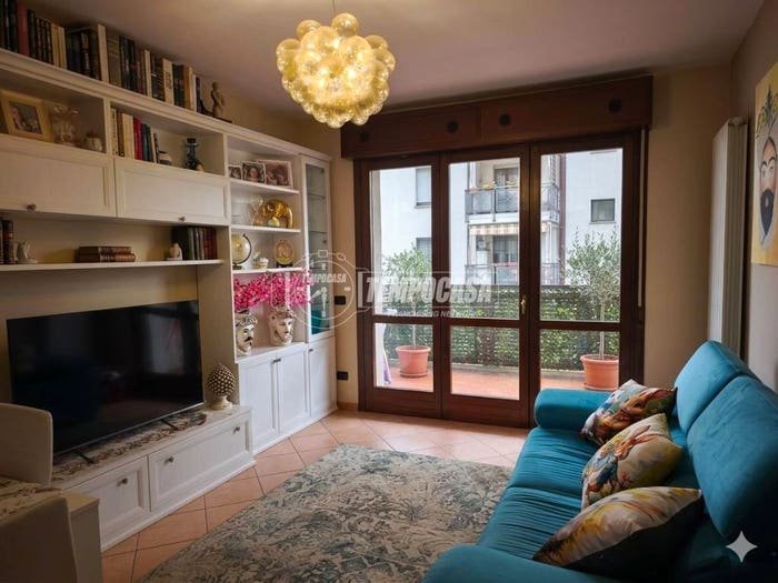 Appartamento quadrilocale in vendita in Via Del Moro B, Centro, Budrio