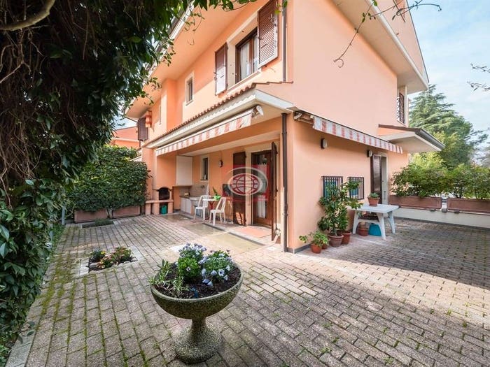 Casa con 6 locali in vendita in San Mauro San Rocco, Cesena