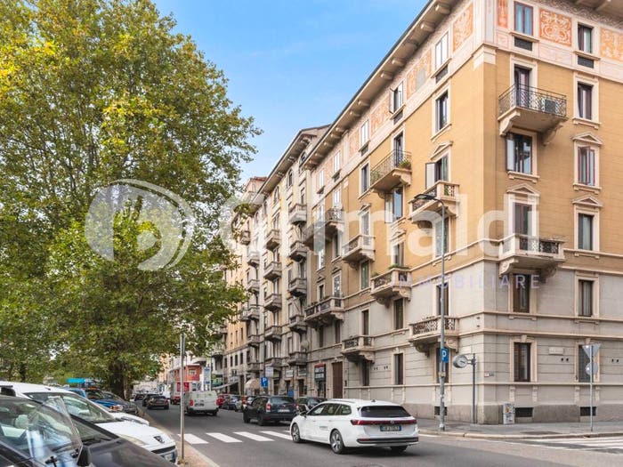 Appartamento trilocale in vendita in Viale Brianza, Centrale, Milano
