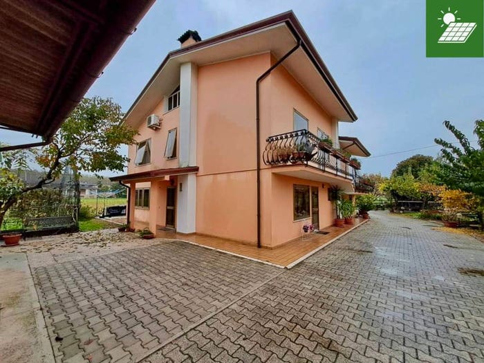 Casa con 5 locali in vendita in Centro, Cordovado