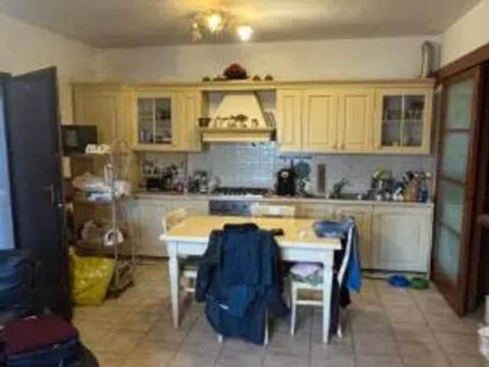 Appartamento trilocale in vendita in Via Mora E Gibin, Centro, Borgomanero
