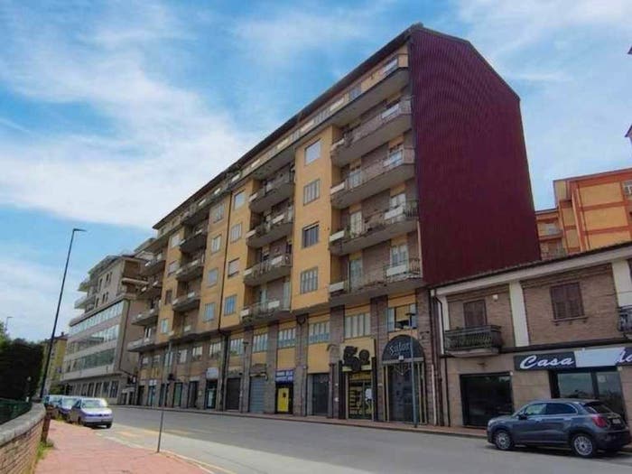 Appartamento con 5 locali in vendita in Via dei Due Principati, Quattrograna Bellizzi Sant'Oronzo, Avellino