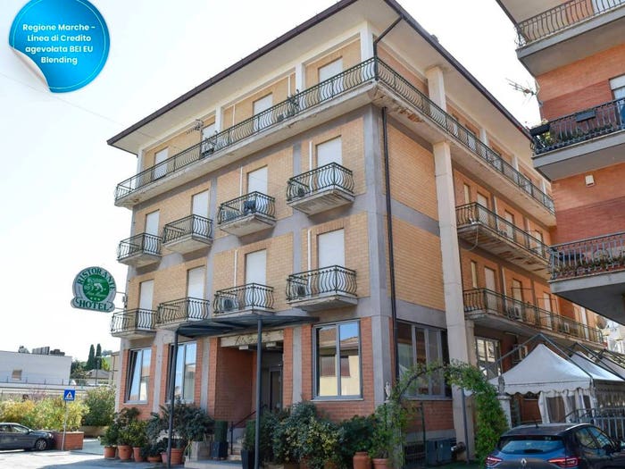 Casa con 6 locali in vendita in Via Giuseppe Garibaldi, Centro, Servigliano