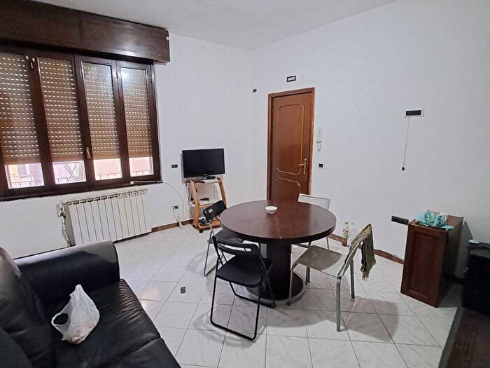 Appartamento trilocale in vendita in Via Camillo Benso di Cavour, San Giorgio Su Legnano