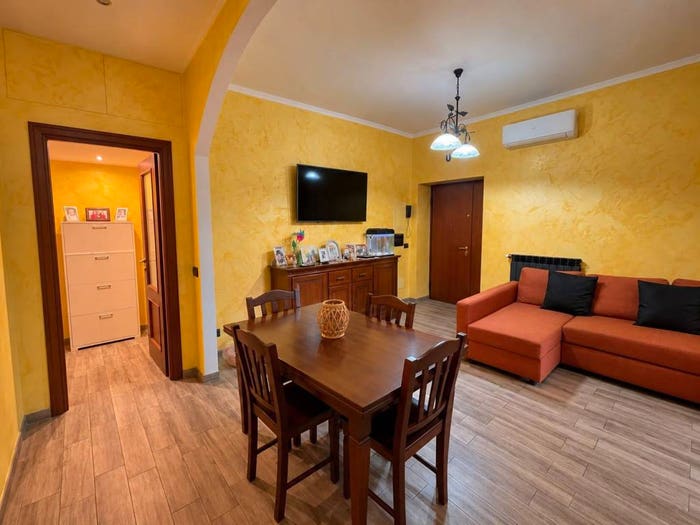 Appartamento con 5 locali in vendita in Via Goffredo Mameli, Centro, Monterotondo