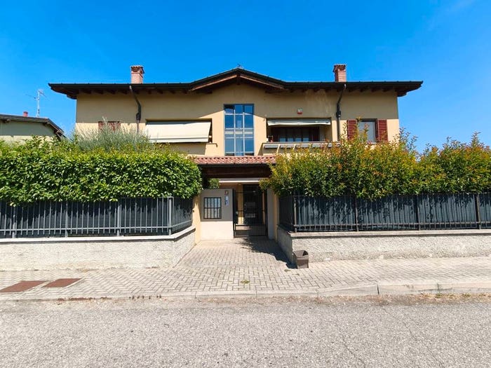 Appartamento bilocale in vendita in Via Madre Teresa di Calcutta, Guardamiglio
