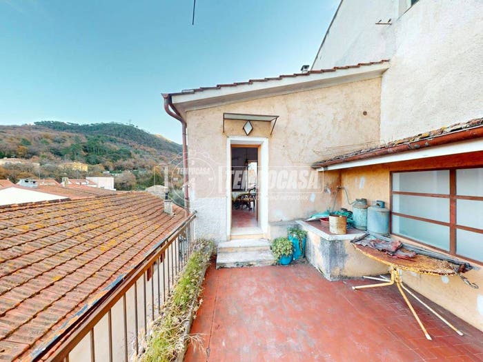Casa quadrilocale in vendita in Piazza Lengueglia, San Fedele Lusignano, Albenga