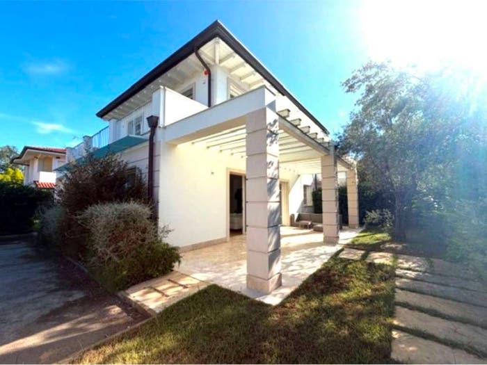 Casa con 6 locali in vendita in via civitali, Vittoria Apuana, Forte dei Marmi